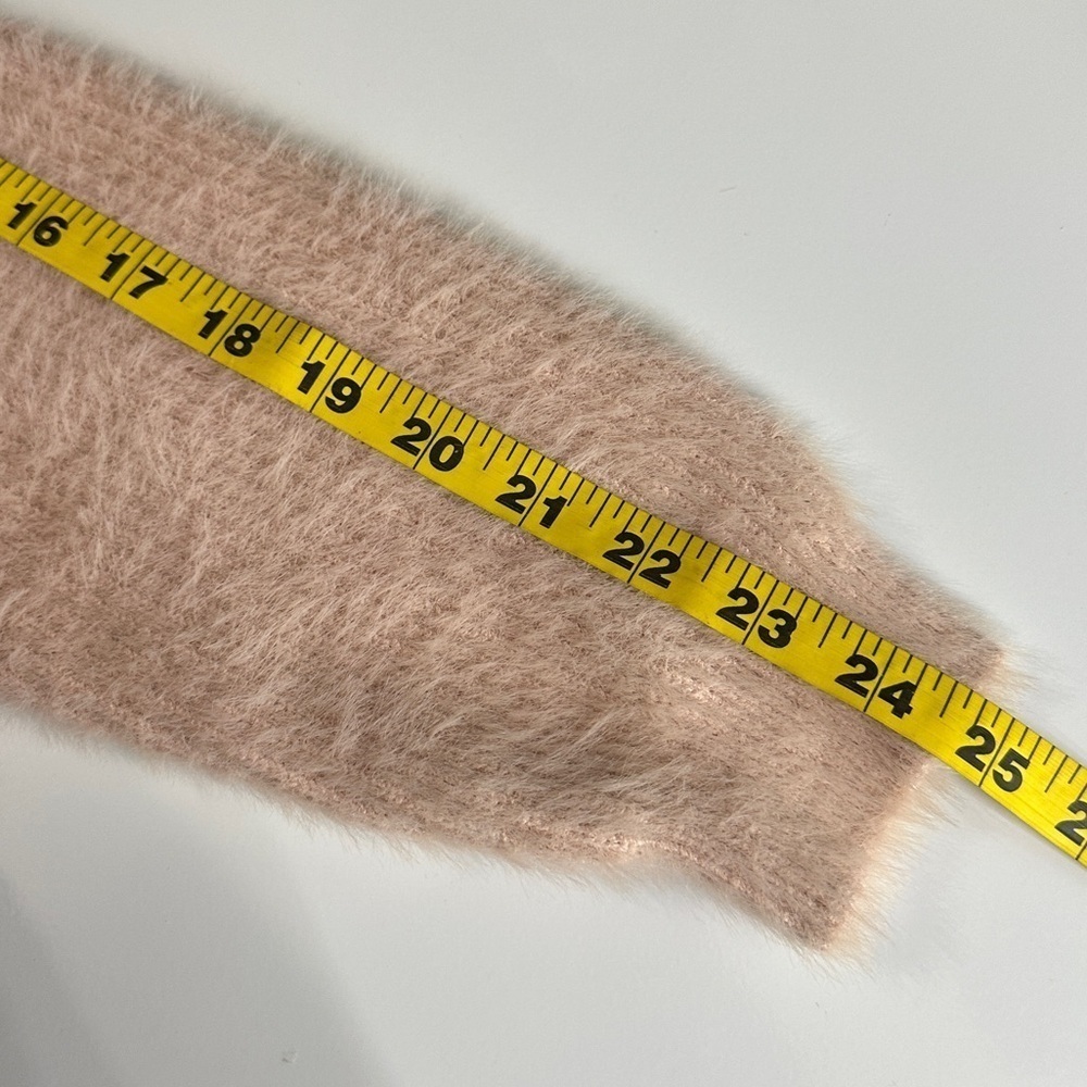 NEW Lulus Love Me Sweetly Blush Pink Eyelash Knit Sweater Crew Neck Sz S - Picture 10 of 11